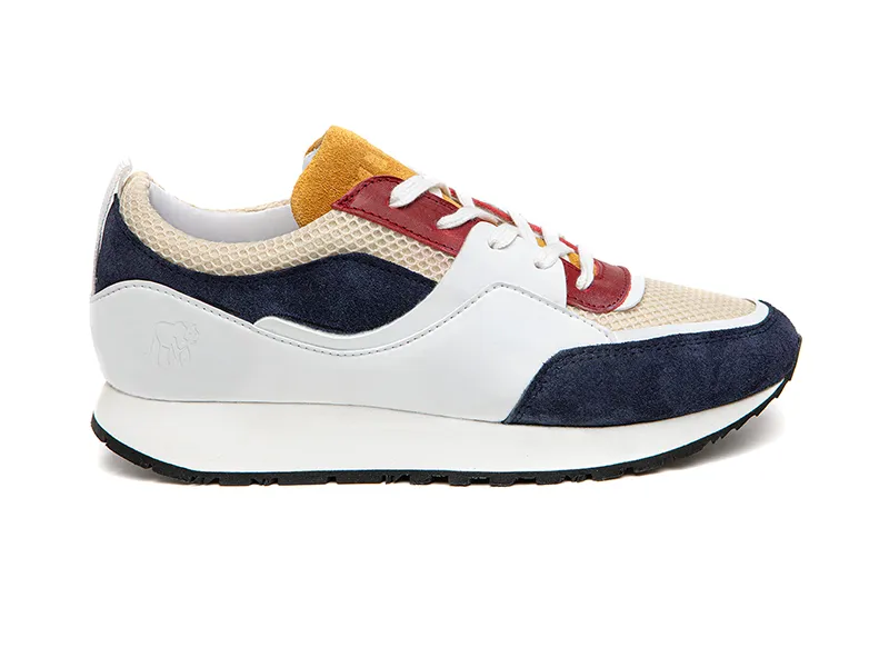 Basket de running multicolore vue de profil